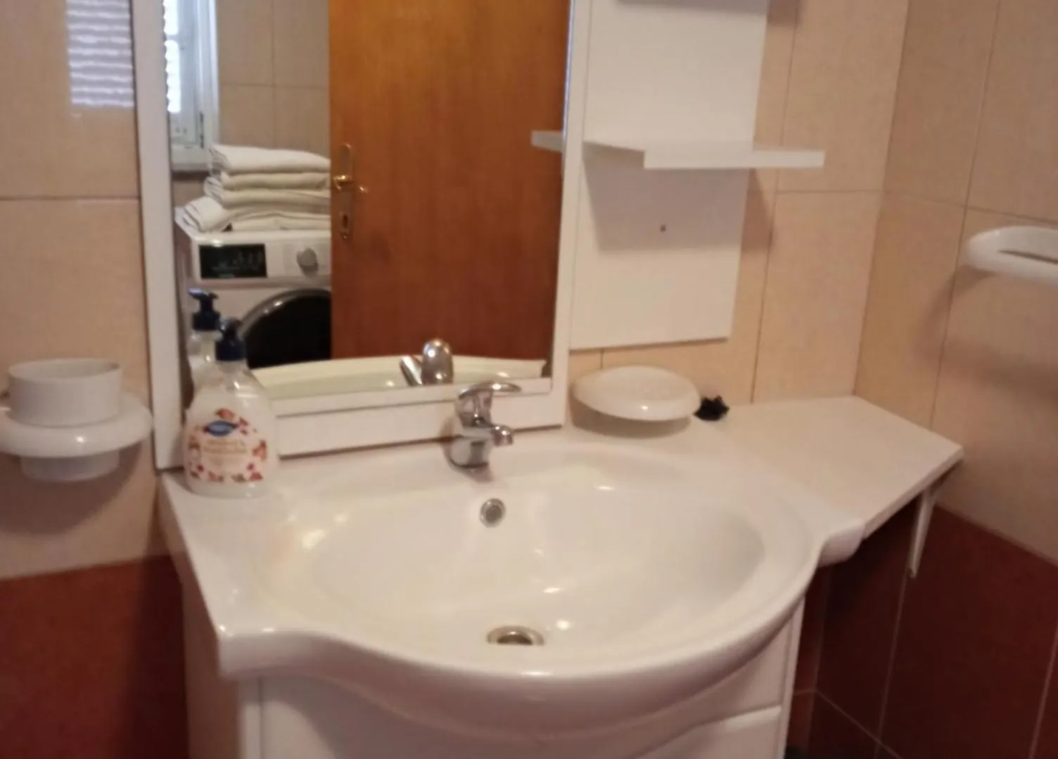 Apartmani Sersic Baska  Apartment Baska (Krk)