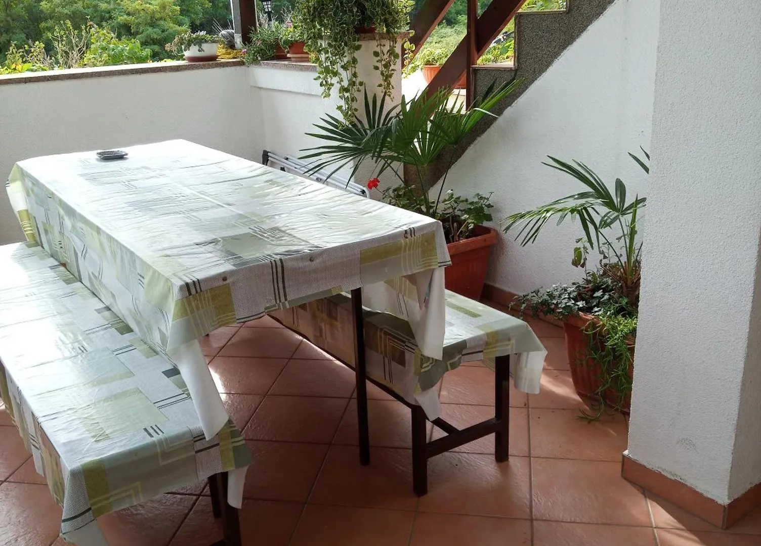 Apartmani Sersic Baska  Apartment Baska (Krk)